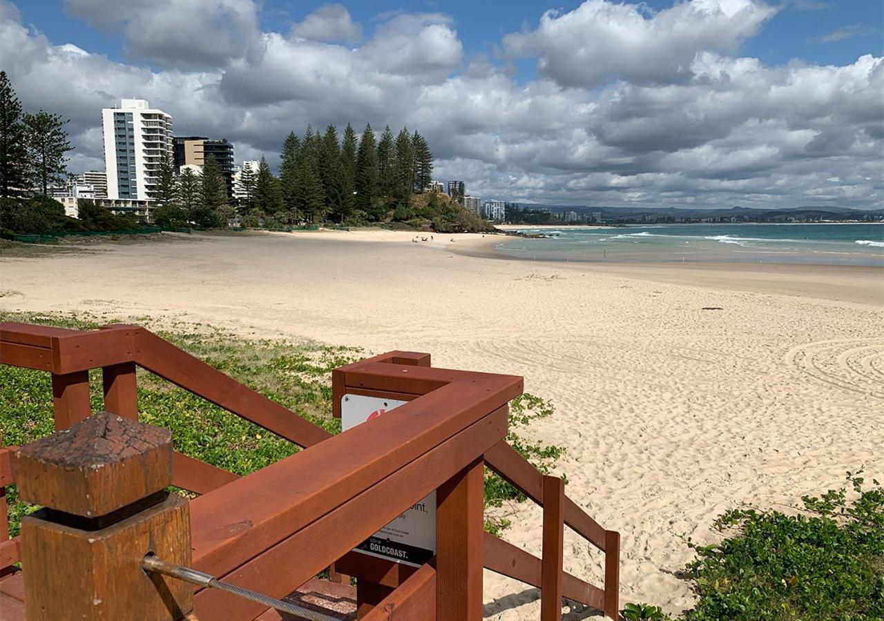 Cooly Coastal Escape Walk To Beach & Shops Gold Coast Exterior photo
